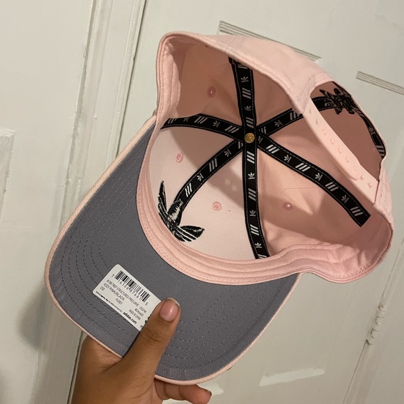 Adidas pink baseball cap - Picture 4 of 7